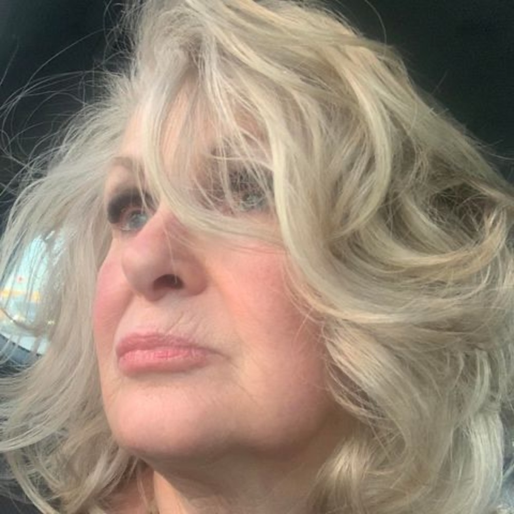 Meet your Posher, Linda